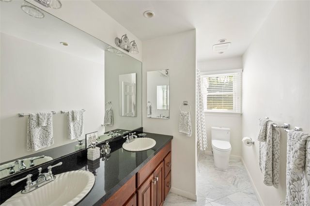 89 South Road, Westhampton Beach, NY 11978