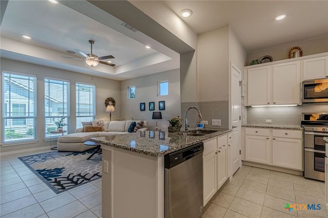 108 Mulligan Drive 103, San Marcos, TX 78666