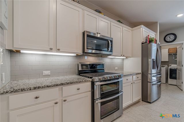 108 Mulligan Drive 103, San Marcos, TX 78666