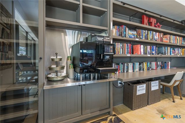 108 Mulligan Drive 103, San Marcos, TX 78666