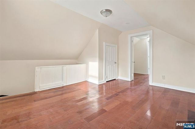 359-361 18th Street, Newark, NJ 07103