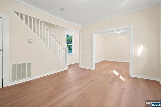 359-361 18th Street, Newark, NJ 07103