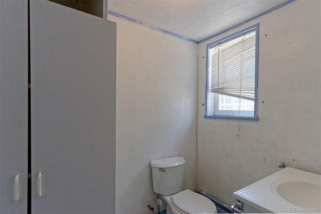 7240 E 72nd Place, Commerce City, CO 80022
