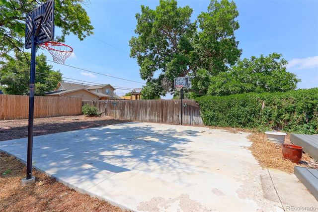 7240 E 72nd Place, Commerce City, CO 80022