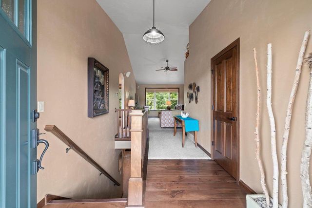 1048 FAVERSHAM WAY, Green Bay, WI 54313