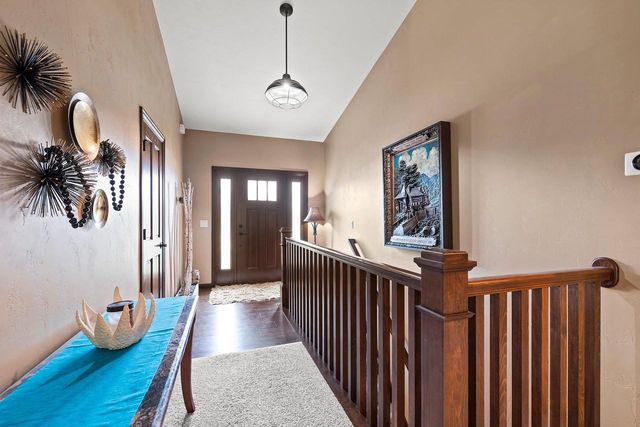 1048 FAVERSHAM WAY, Green Bay, WI 54313