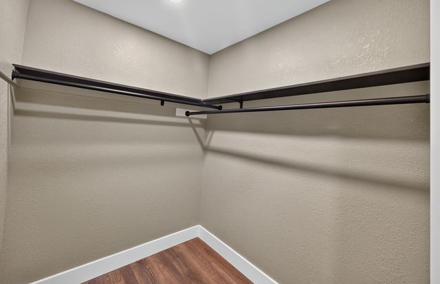 41 Jump Off Pl, Monterey, TN 38574