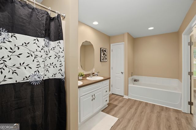 325 Leonard Road, Lagrange, GA 30241