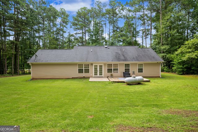 325 Leonard Road, Lagrange, GA 30241