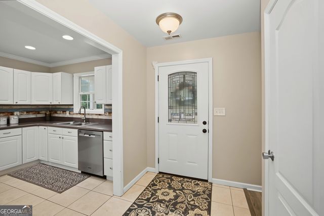 325 Leonard Road, Lagrange, GA 30241