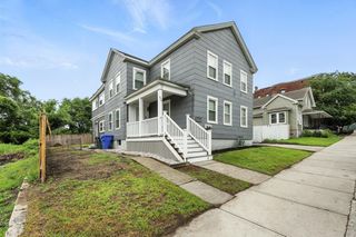 854-856 Worthington St, Springfield, MA 01105