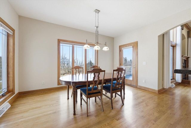 5207 Lower Lakeview Ridge ROAD, Belgium, WI 53004