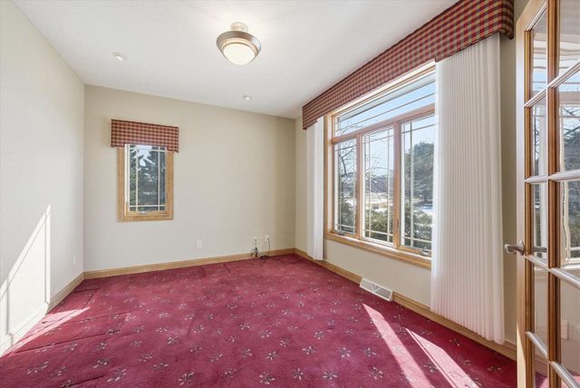 5207 Lower Lakeview Ridge ROAD, Belgium, WI 53004