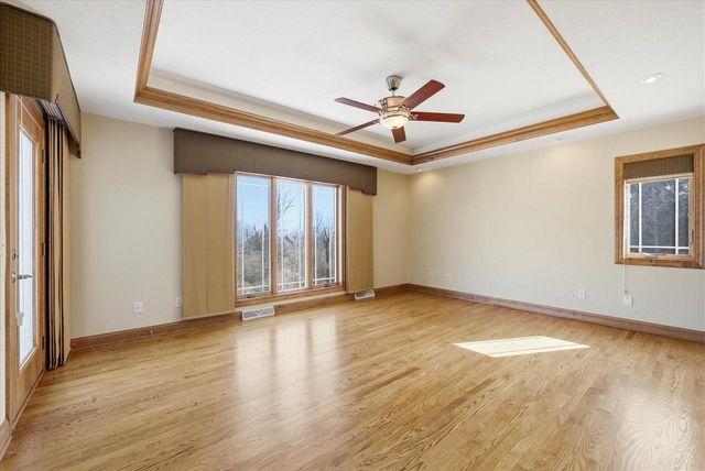 5207 Lower Lakeview Ridge ROAD, Belgium, WI 53004