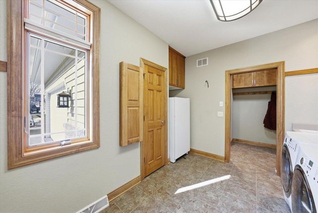 5207 Lower Lakeview Ridge ROAD, Belgium, WI 53004