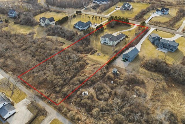 5207 Lower Lakeview Ridge ROAD, Belgium, WI 53004