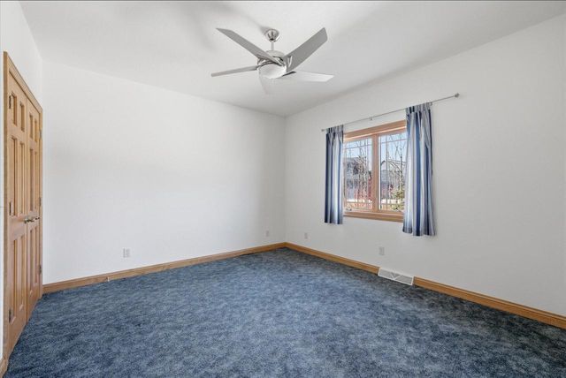 5207 Lower Lakeview Ridge ROAD, Belgium, WI 53004