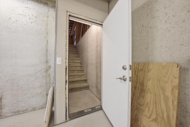 5207 Lower Lakeview Ridge ROAD, Belgium, WI 53004