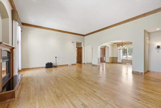 5207 Lower Lakeview Ridge ROAD, Belgium, WI 53004