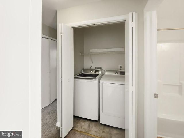 5132 REDBUD RD, Fredericksburg, VA 22407