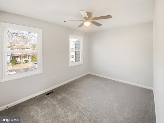 5132 REDBUD RD, Fredericksburg, VA 22407