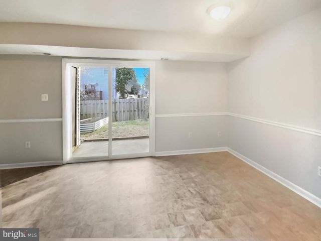 5132 REDBUD RD, Fredericksburg, VA 22407