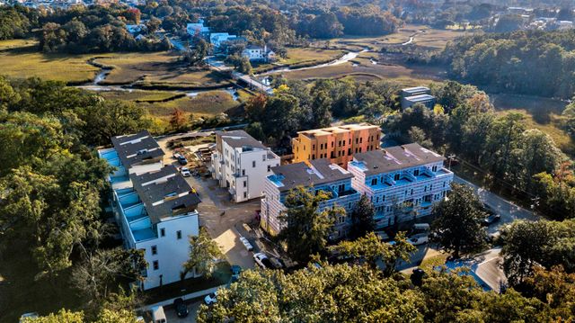 1150 Valdosta Street 403, North Charleston, SC 29405