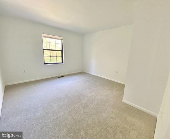 6026 HEATHWICK CT, Burke, VA 22015