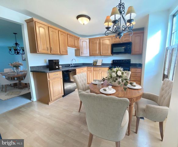 6026 HEATHWICK CT, Burke, VA 22015
