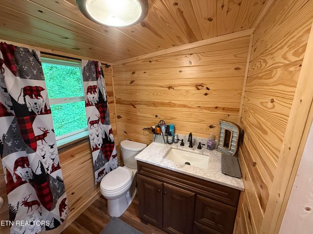 5355 East Pkwy 66, Cosby, TN 37722