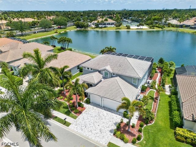 14017 Clear Water LN, Fort Myers, FL 33907