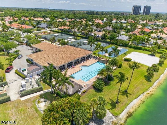 14017 Clear Water LN, Fort Myers, FL 33907
