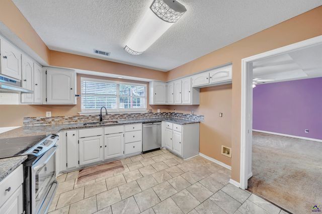 1214 Willow Bend, Warner Robins, GA 31088