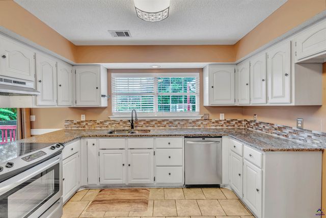 1214 Willow Bend, Warner Robins, GA 31088