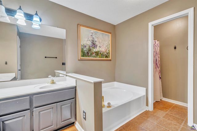 1214 Willow Bend, Warner Robins, GA 31088