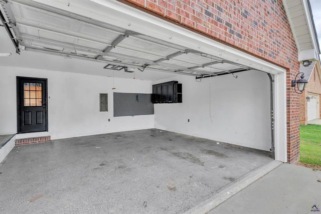 1214 Willow Bend, Warner Robins, GA 31088