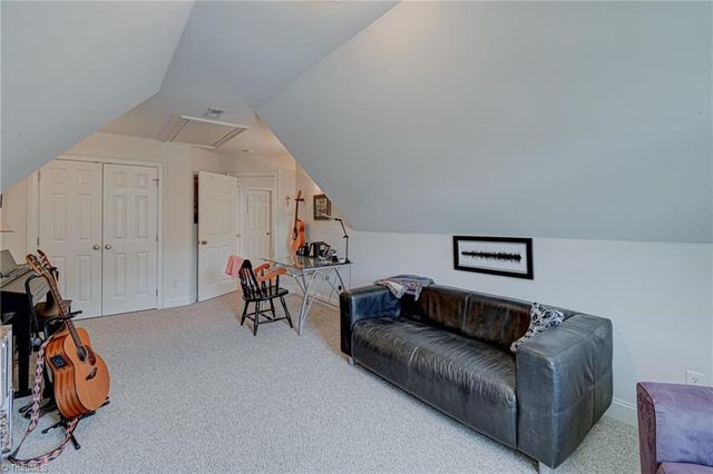 1737 Tredegar Road, Kernersville, NC 27284