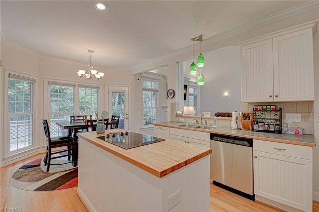 1737 Tredegar Road, Kernersville, NC 27284