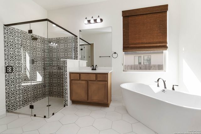 1482 Lyme Park, Bulverde, TX 78163