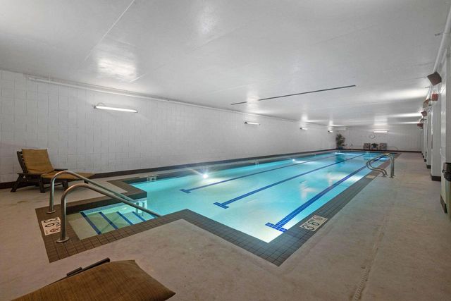 270 E Highland AVENUE #437, Milwaukee, WI 53202