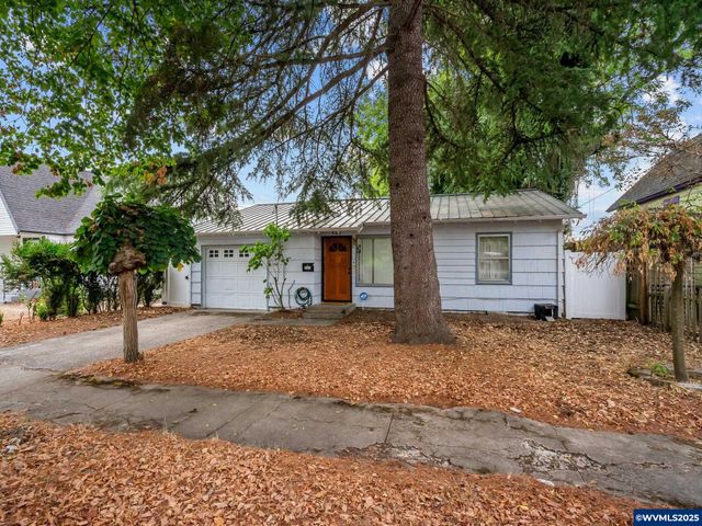 565 18th SE St, Salem, OR 97301