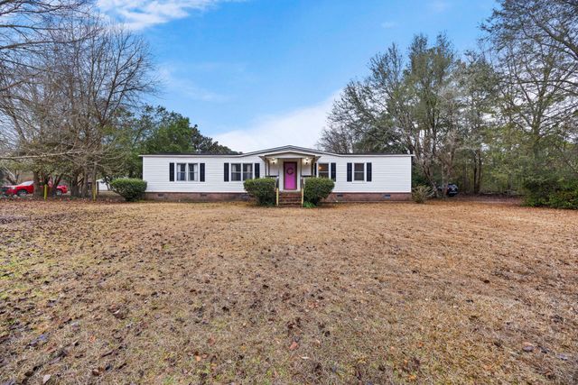 5159 Red Oak Road, Cottageville, SC 29435