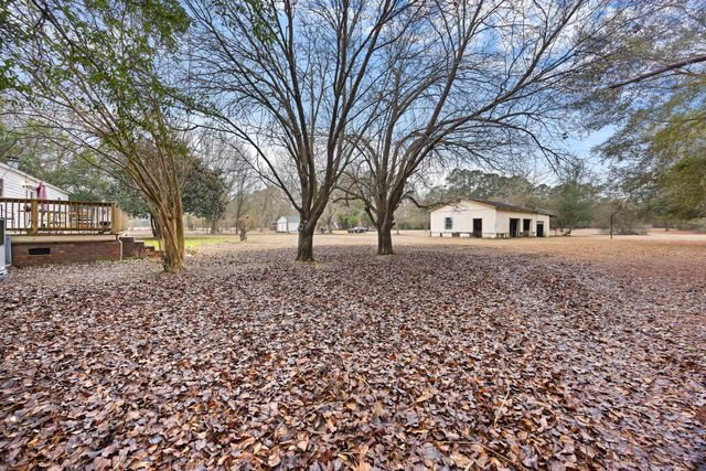 5159 Red Oak Road, Cottageville, SC 29435
