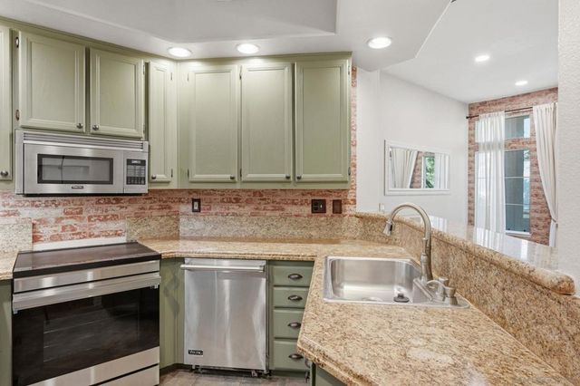 11240 Provencal Place, San Diego, CA 92128