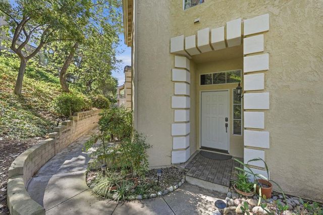 11240 Provencal Place, San Diego, CA 92128