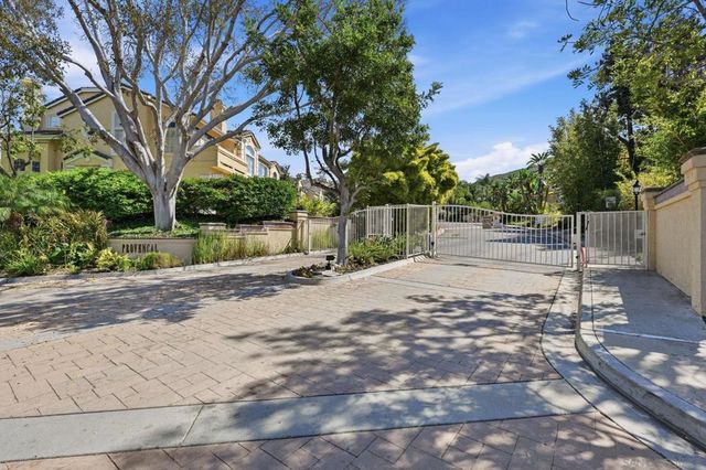 11240 Provencal Place, San Diego, CA 92128
