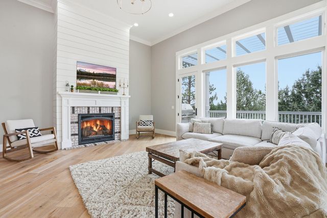 2433 NW Sacagawea Lane, Bend, OR 97703
