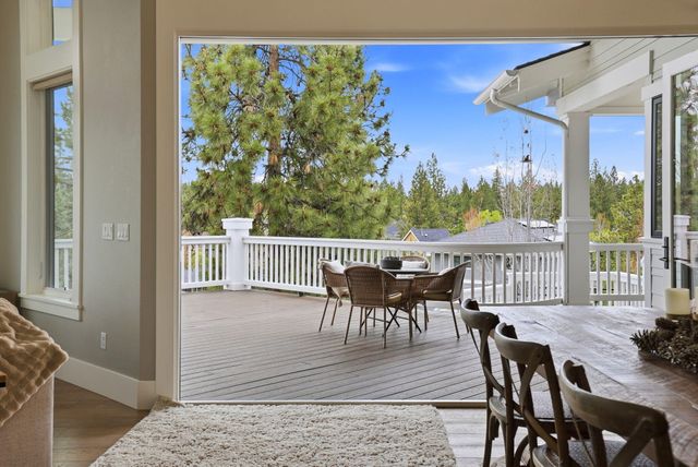 2433 NW Sacagawea Lane, Bend, OR 97703
