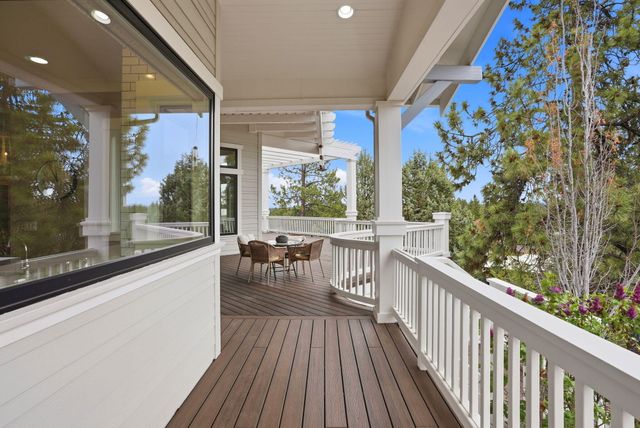 2433 NW Sacagawea Lane, Bend, OR 97703