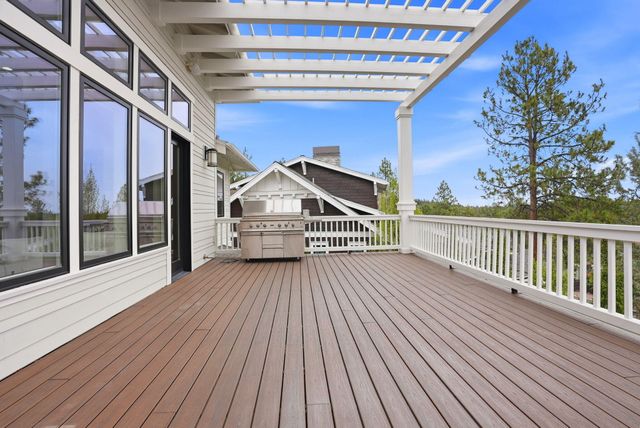 2433 NW Sacagawea Lane, Bend, OR 97703
